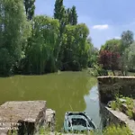 Ancien Chateau De *