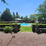 Ancien Chateau De *