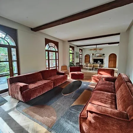 Ancien Chateau De Villa *