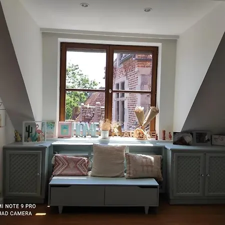 Ancien Chateau De * Pecq