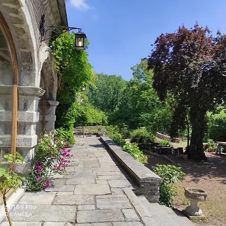 Ancien Chateau De Villa