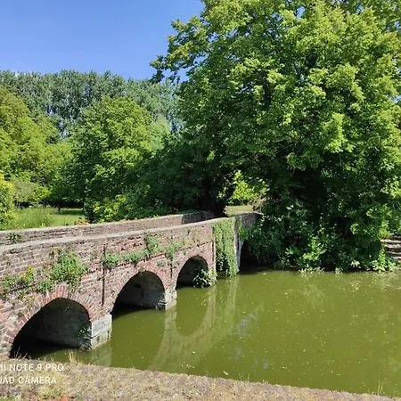 Villa Ancien Chateau De Pecq