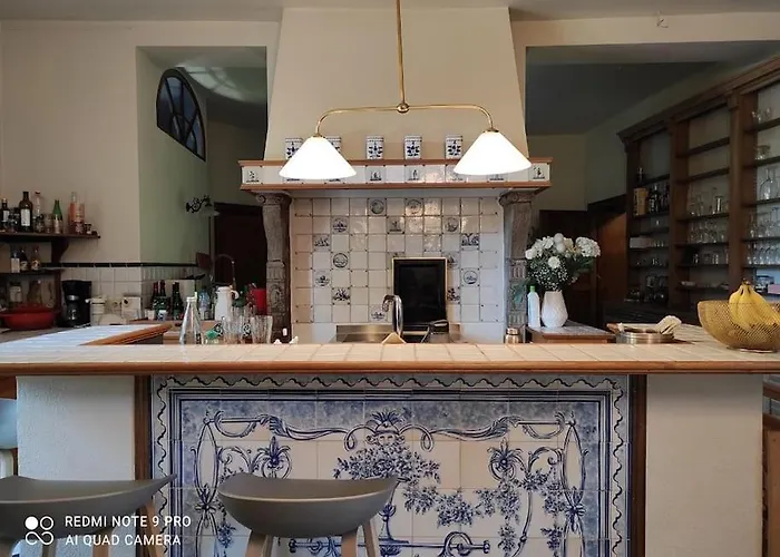 Villa Ancien Chateau De *