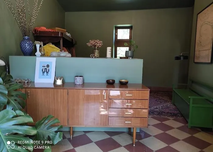 Ancien Chateau De Villa Pecq